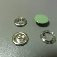 Кнопка рубашечная 9,5мм Закрытая в Курске