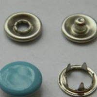 Кнопка рубашечная 9,5мм Закрытая в Курске