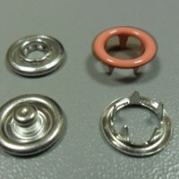 Кнопка рубашечная 9,5мм Открытая в Курске
