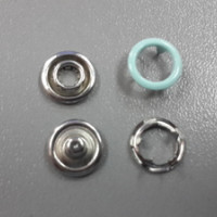 Кнопка рубашечная 10,5 мм открытая в Курске