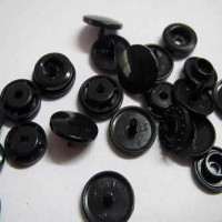 Кнопка пластик в Курске